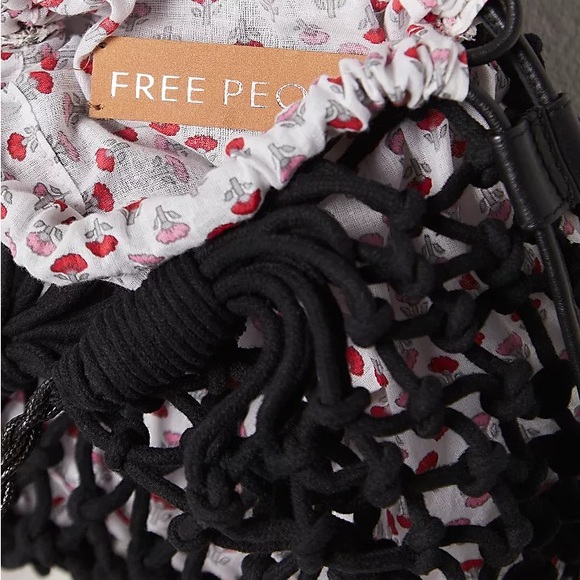 FREE PEOPLE Daily Shoulder Bag - Picture 4 of 5